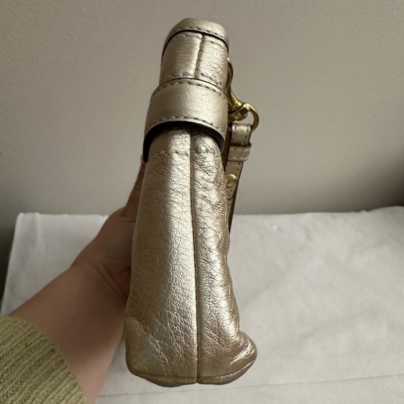 Coach-Pale Metallic Gold Laser etched Logo Clutch Wristlet - Picture 4 of 9